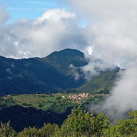 Casa Dei Pasqui' Villa Bollone Buitenkant foto
